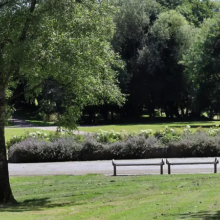 塔拉莫尔格瑞德奈申诺中心酒店