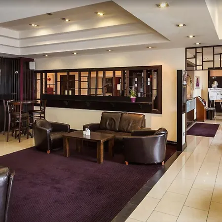 Central Hotel Tullamore 3*