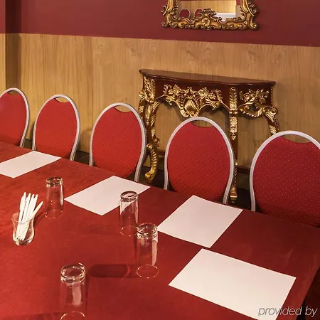 Central Hotel Tullamore Otel 3*