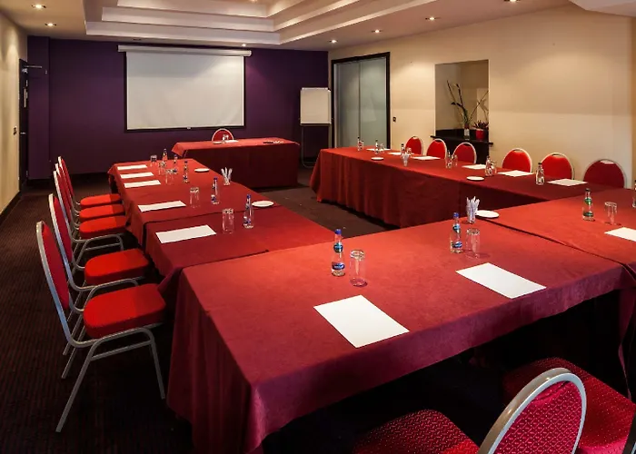 Отель Central Hotel Tullamore Талламор