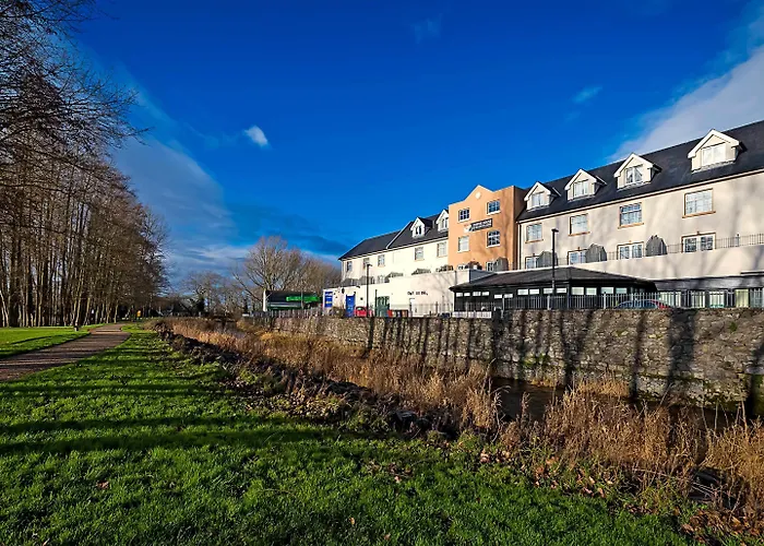 Hotel Central Hotel Tullamore 3*