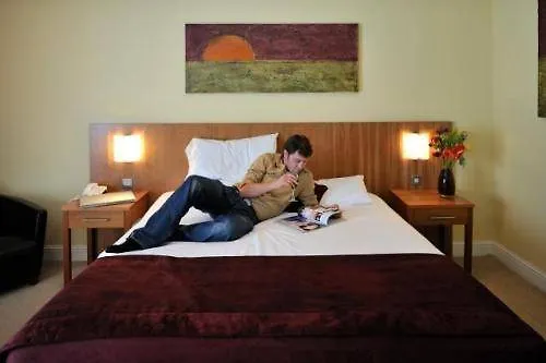 Central Hotel Tullamore 3*