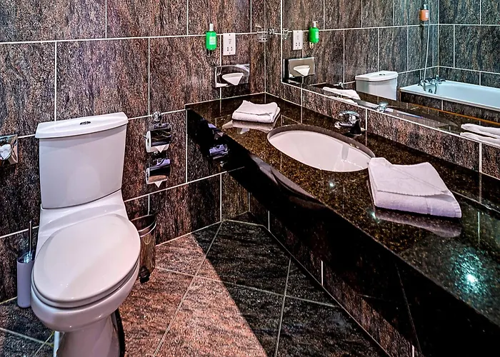 Hotel Central Hotel Tullamore 3*